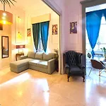 아파트 Madame Sofia Exclusive Collection Spanish Steps - Apartment-suites