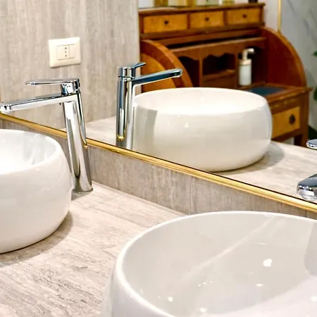 公寓 Madame Sofia Exclusive Collection Spanish Steps - Apartment-suites *