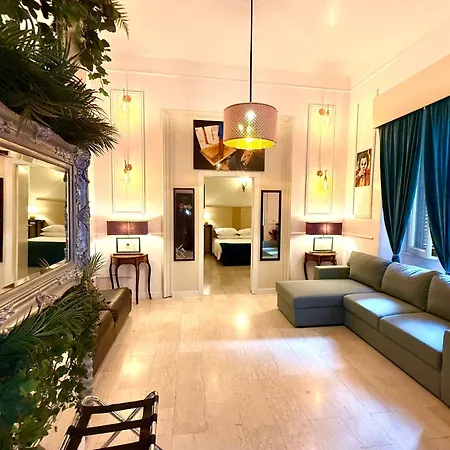 Madame Sofia Exclusive Collection Spanish Steps - Apartment-suites