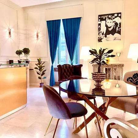 Madame Sofia Exclusive Collection Spanish Steps - Apartment-suites *