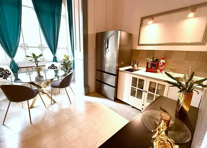 Madame Sofia Exclusive Collection Spanish Steps - Apartment-suites