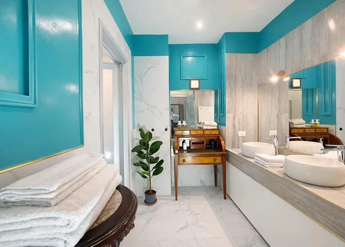 Madame Sofia Exclusive Collection Spanish Steps - Apartment-suites