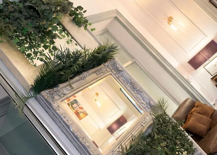 アパート Madame Sofia Exclusive Collection Spanish Steps - Apartment-suites ローマ